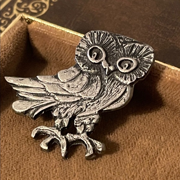Vintage Metzke Pewter Owl Brooch - Picture 3 of 5